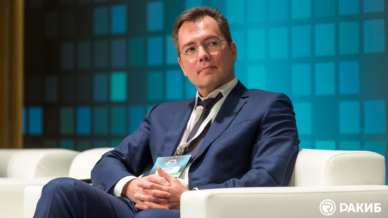 Дмитрий Власов